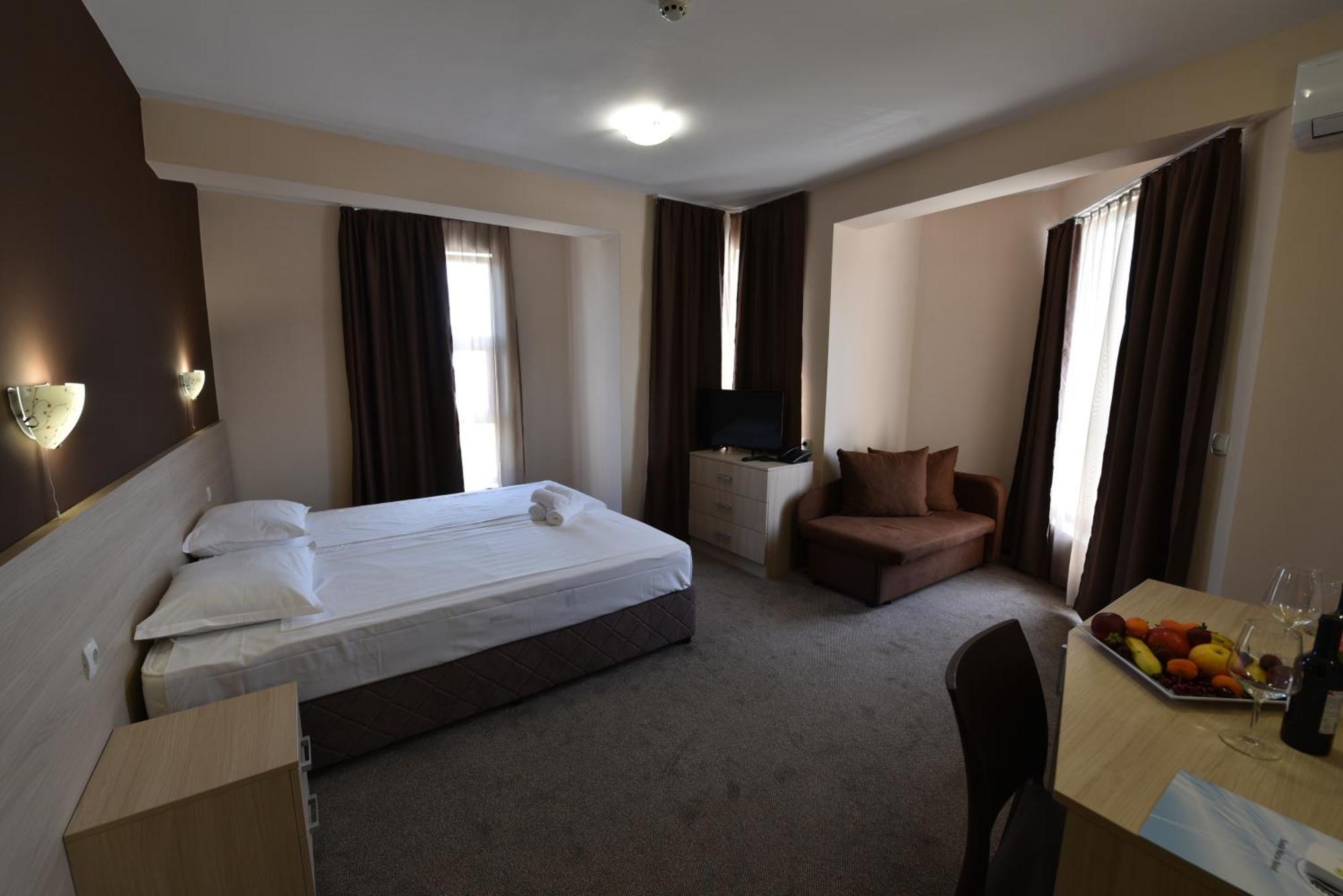 Hotel Santa Maria Obzor Eksteriør bilde