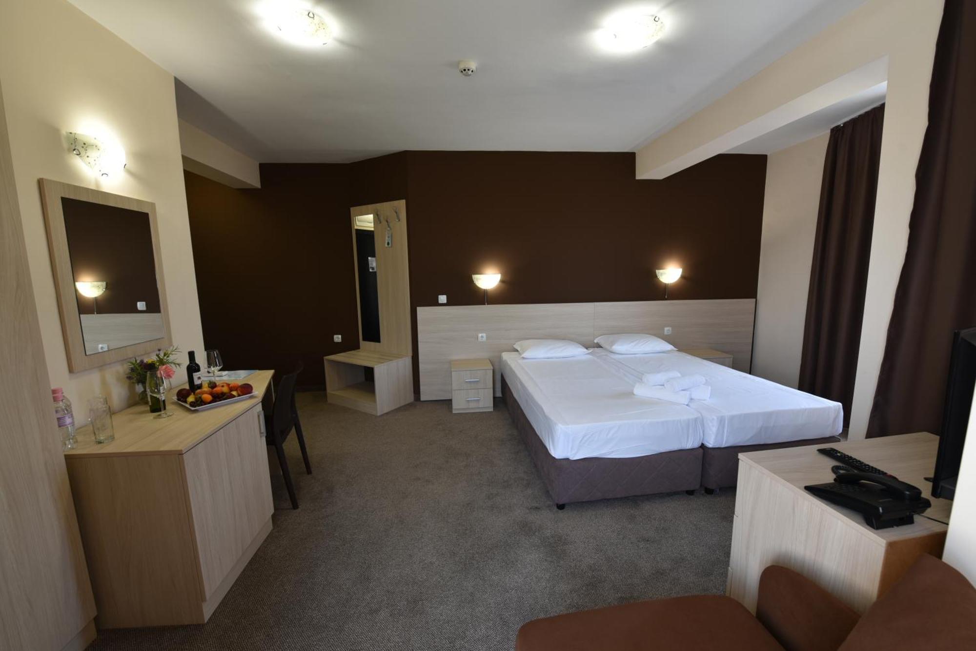 Hotel Santa Maria Obzor Eksteriør bilde